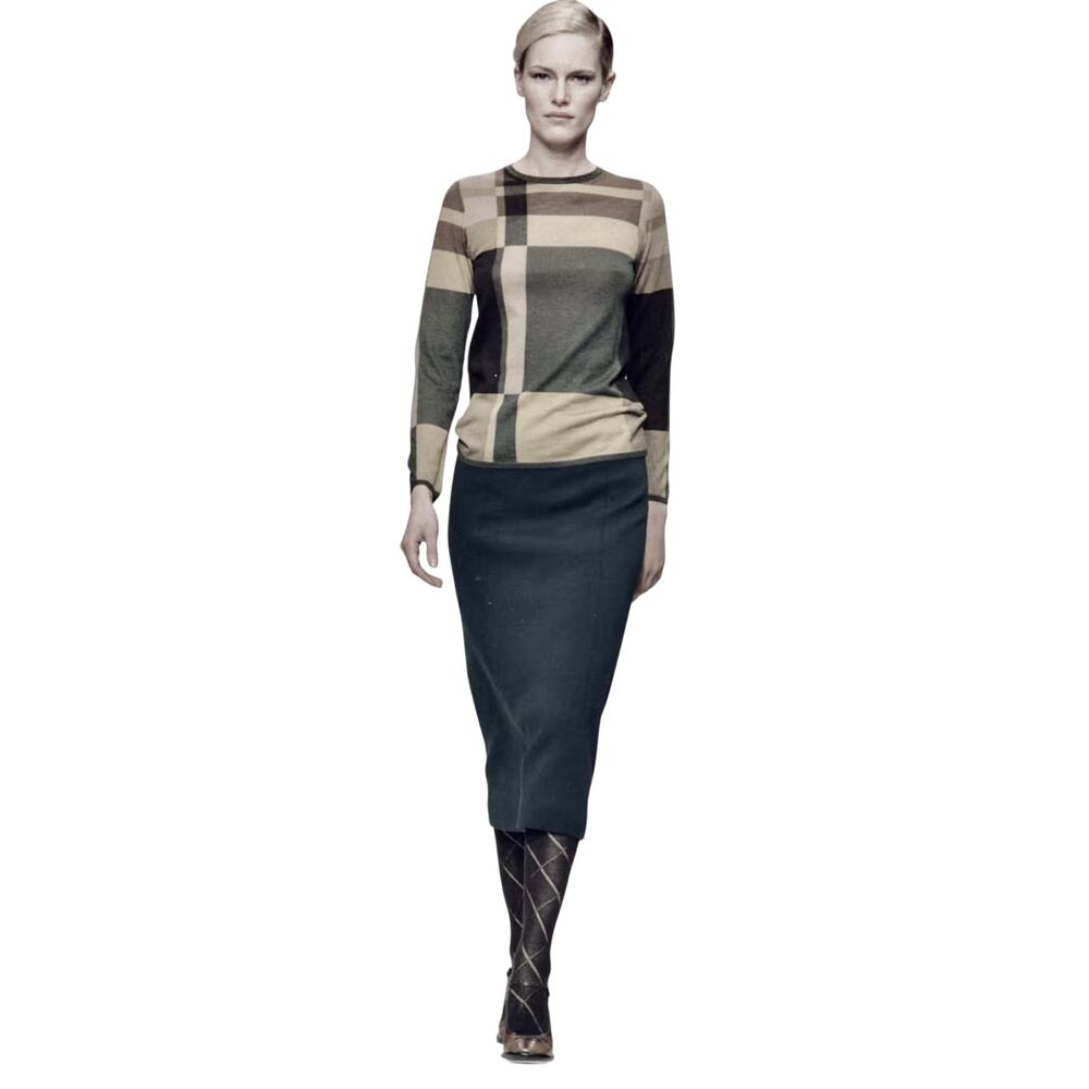 Vintage Y2K PRADA Milano Smooth Wool Midi Pencil Skirt Couture Luxury Classic